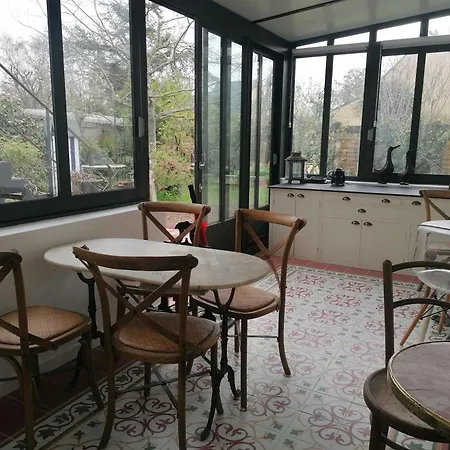 Chez Hortense 56 Bed & Breakfast